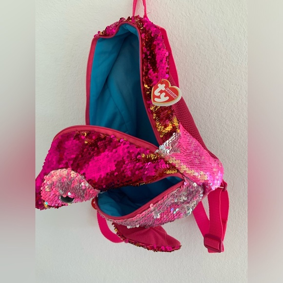 NWT Kid’s TY Fashion Gilda Color Changing Sequin Flamingo Backpack - Picture 10 of 12